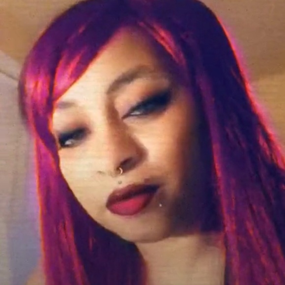 Meet your Posher, Nikisha - Picture 1 of 1